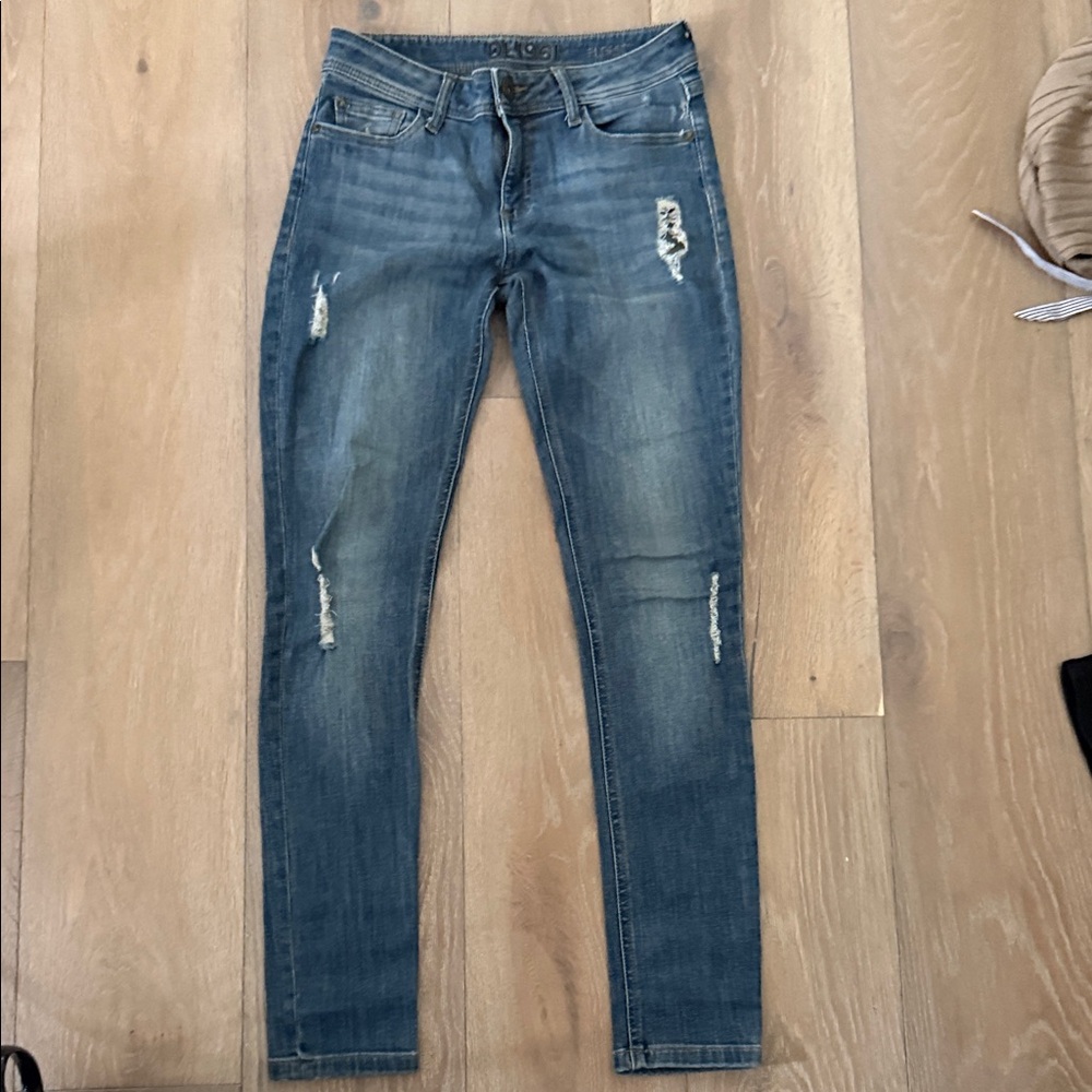 DL1961 Women's Distressed Skinny Jeans - Blue